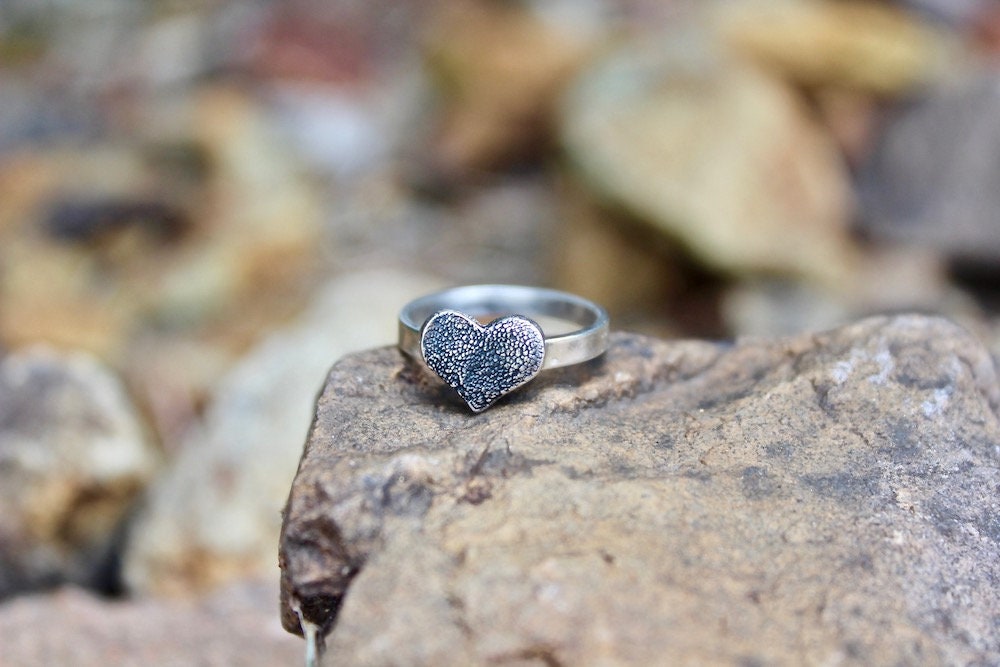 Pawprint Heart Ring in Sterling Silver