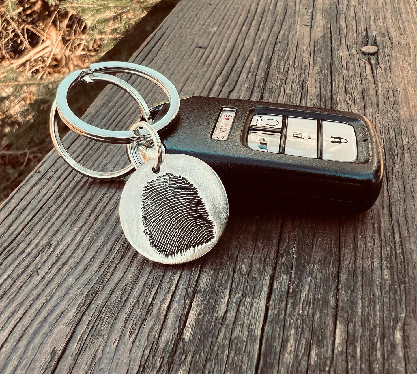 Fingerprint Keychain Circle Shape