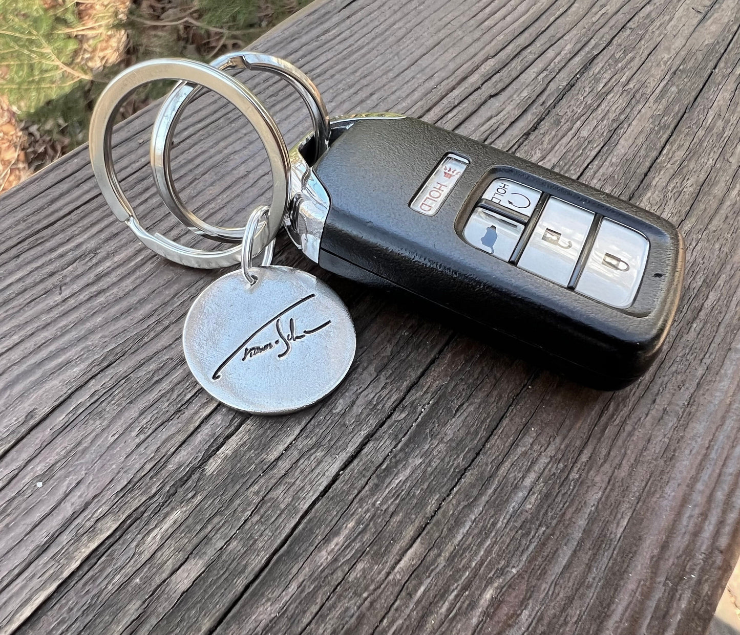 Fingerprint Keychain Circle Shape