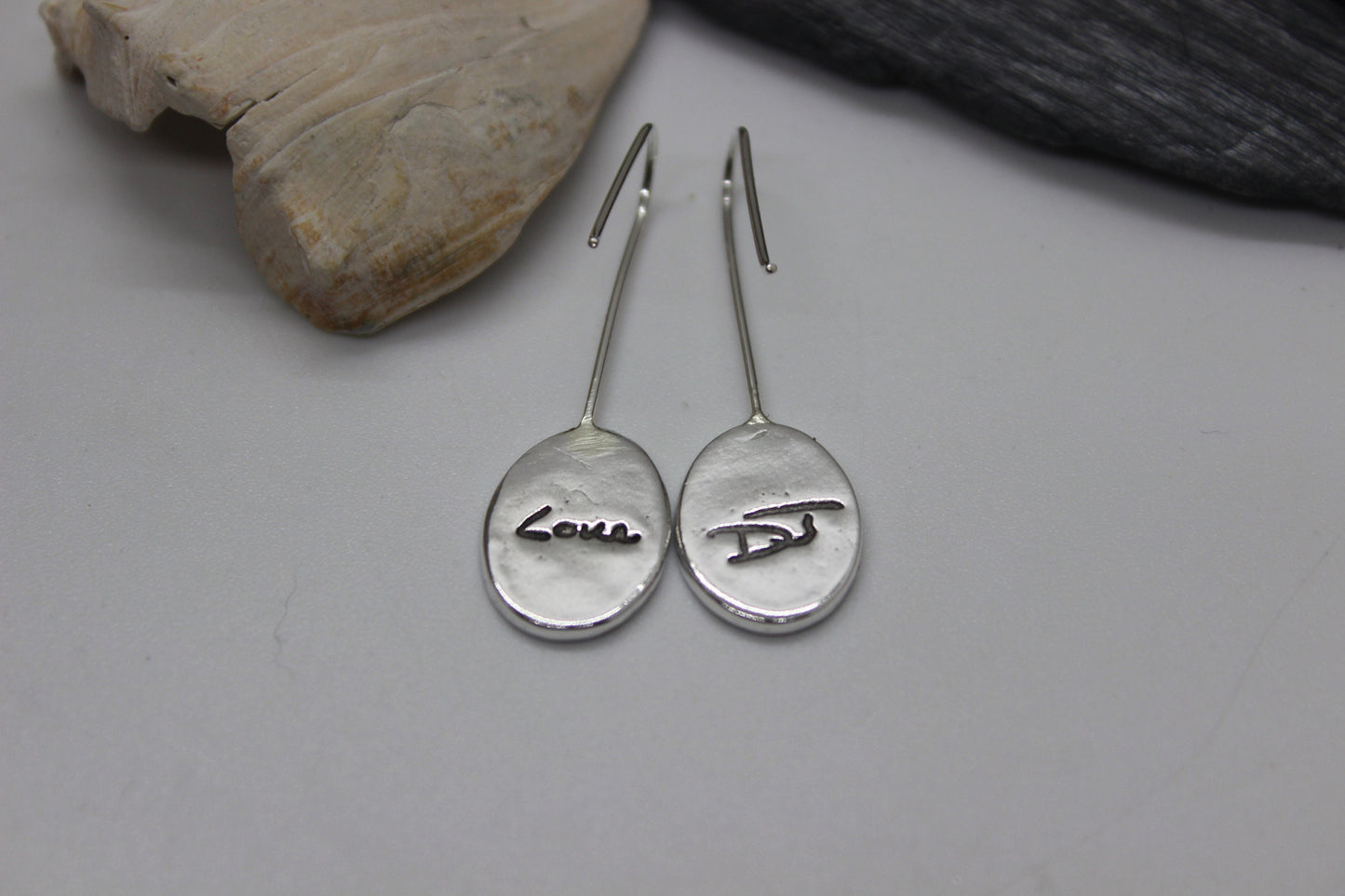 Drop down fingerprint earrings