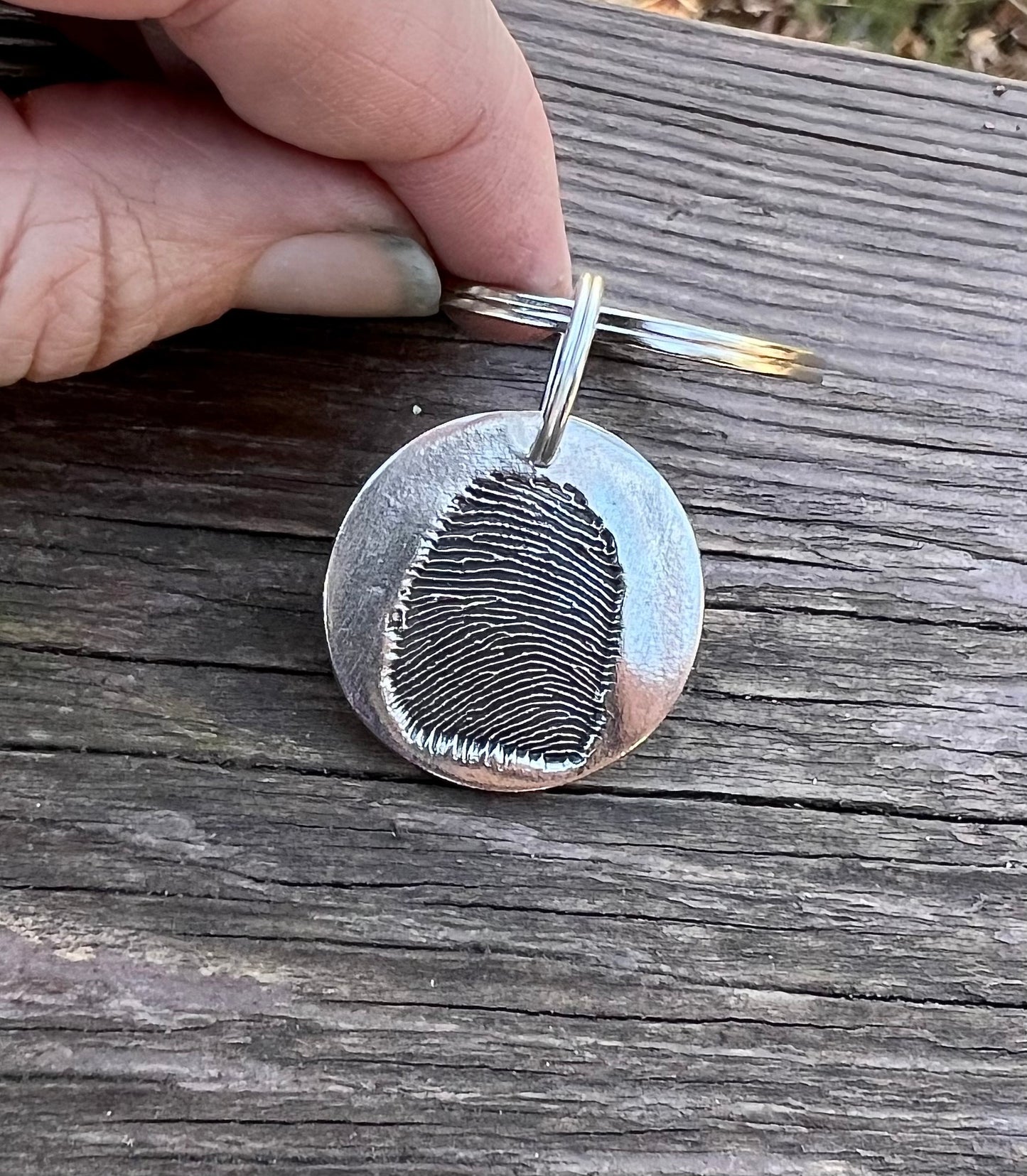 Fingerprint Keychain Circle Shape