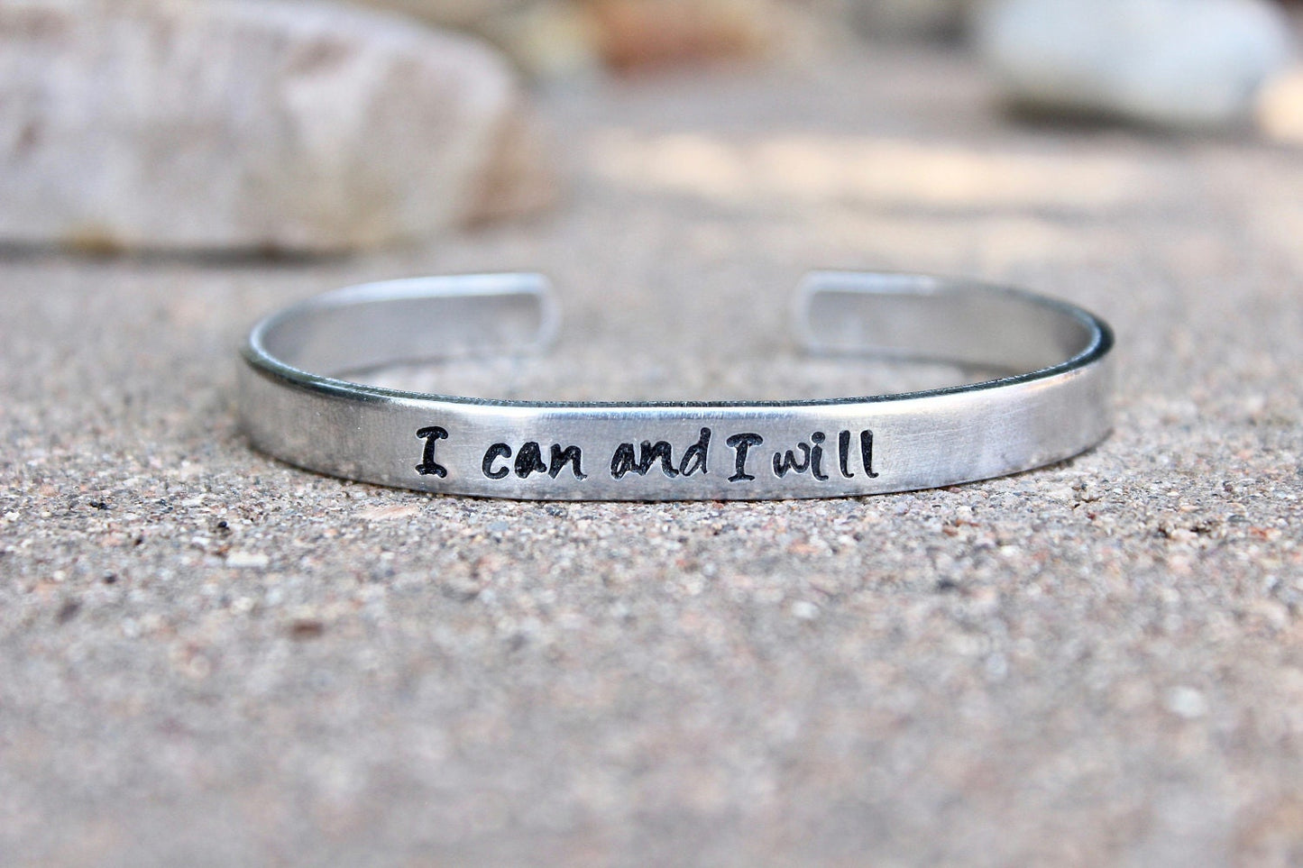 I can and I will, Adjustable Aluminum