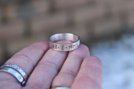 Men's Roman Numeral Date Ring in Sterling Silver